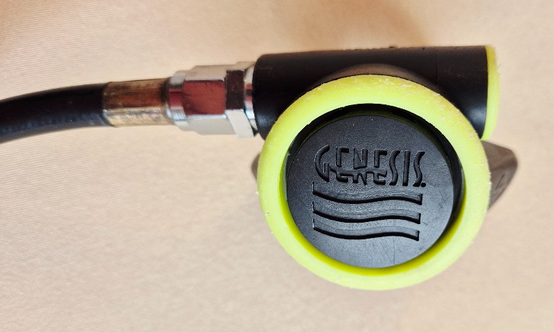Basic Equipment Sherwood Genesis Valor US Divers Micra Octopus Regulator 93 cm Medium Pressure Hose