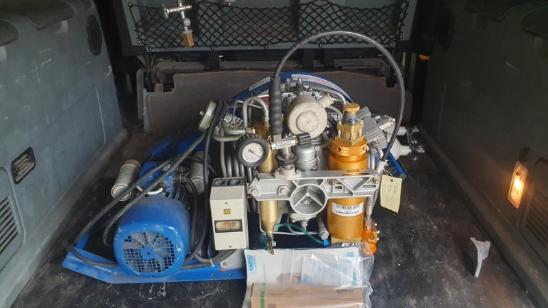Dive Compressor Submersible compressor Bauer Utilus H with warranty 220V and 380V possible