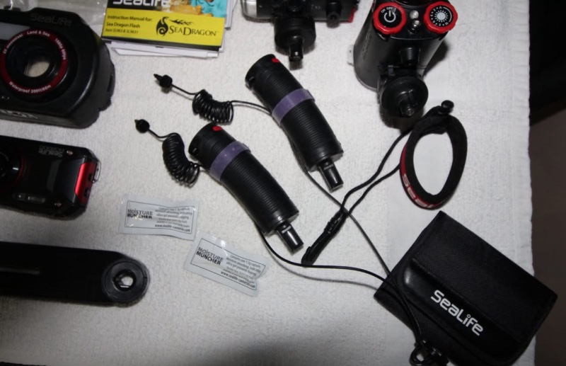 ABC SeaLife DC2000 Camera - complete package with extras