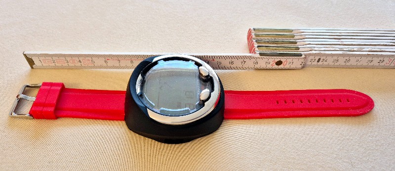 Tauchcomputer/Uhr 1x SUPER Oceanic Tauchcomputer MIT oder OHNE Sender, extra O-Ring, neue Displayschütze, mit Übertragungskabel, mit Transportbox und einer neuen Batterie für Funk-Sender / Transmitter und Handmodul 