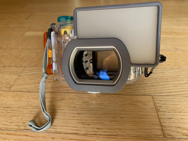 Photo/Video Equipment for filming underwater