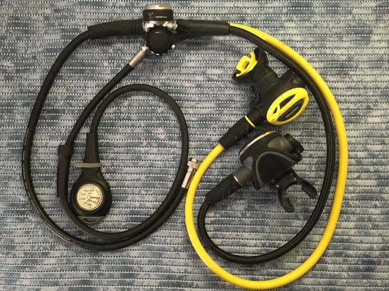 Atemregler Mares l Prestige 22NTT Regulator + Tasche, Ersatzschlauch, Mundstücke  