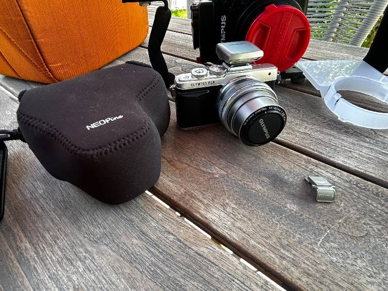 Photo/Video Olympus Camera PEN E-PL7 + UW Housing PT-EP12 + Diffuser Diving