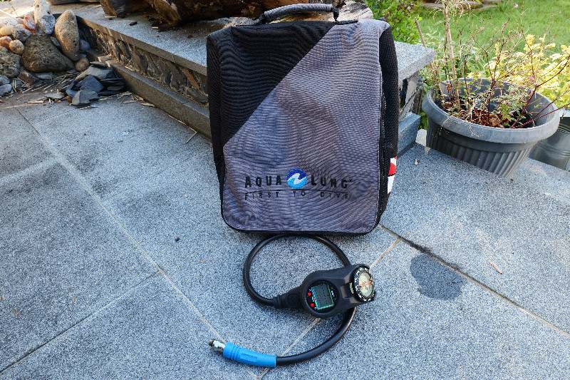 Dive Computer/Watch Sherwoodconsole with Courier CR 100 computer, compass and pressure gauge