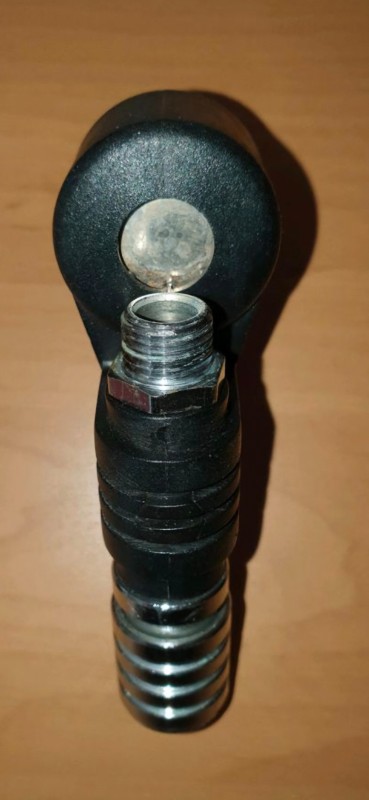 Regulator LOOKING for a nipple / inflator connector (male) for ScubaPro Air 2, Tusa Duo-Air, Atomic SS1, Sherwood Gemini & Zeagle Octo-Z inflators / vest vending machines. 