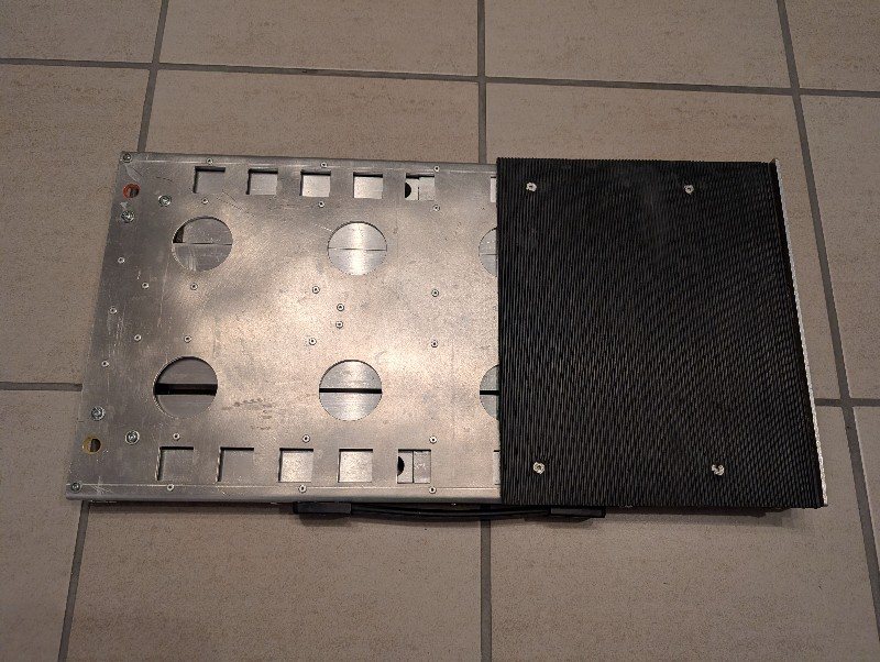 Miscellaneous Diving equipment stand 