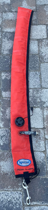 Tauchausrüstung Halcyon Oberflächenboje 120cm 