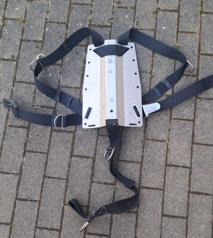 Dive Gear Stainless Steel Backplate with Harness