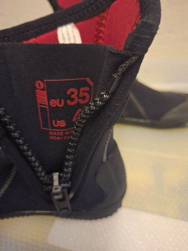 Dive Gear Booties Aqualung Superzip Ergo Size 35