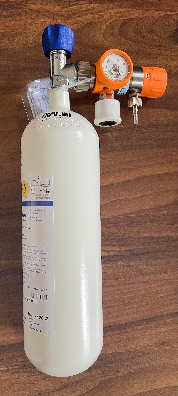 Miscellaneous 2Liter med. Oxygen with ZGA valve and PAX bag