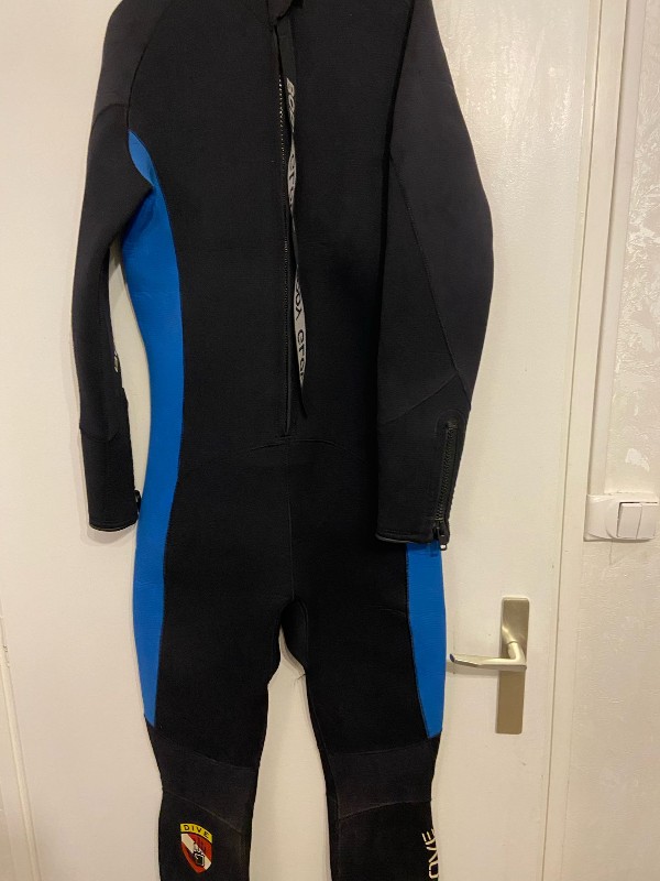 Dive Gear Wet suit and BCD for sale 