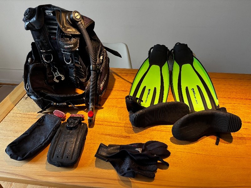 Tauchausrüstung 2x Tauchequipment