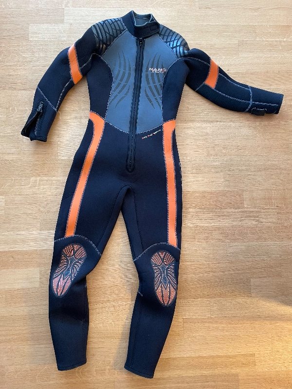 Dive Suit Wetsuit 7mm Women Size 40