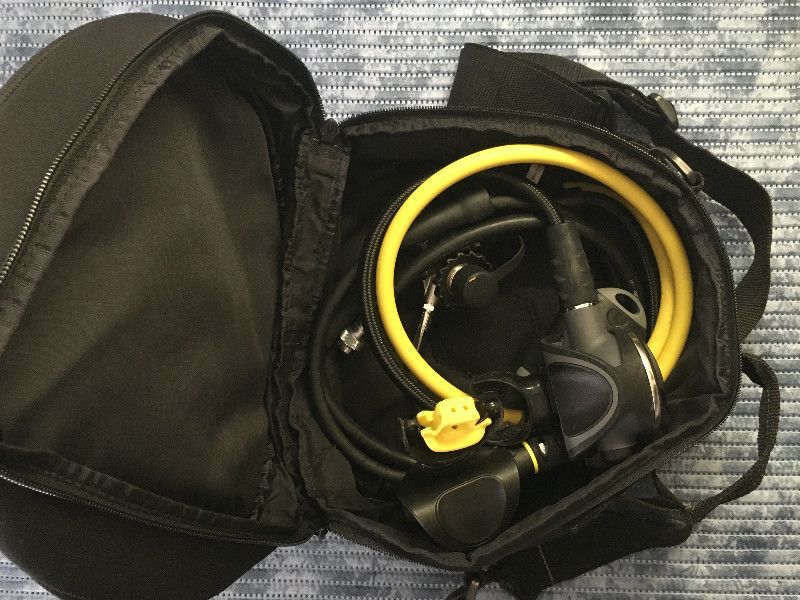 Atemregler Mares l Prestige 22NTT Regulator + Tasche, Ersatzschlauch, Mundstücke  