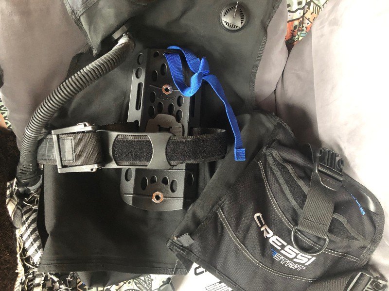 Tarierjacket neuwertiges Tarierjacket Travellight 2.0 Damen Größe M (wie L) für 175,- EUR