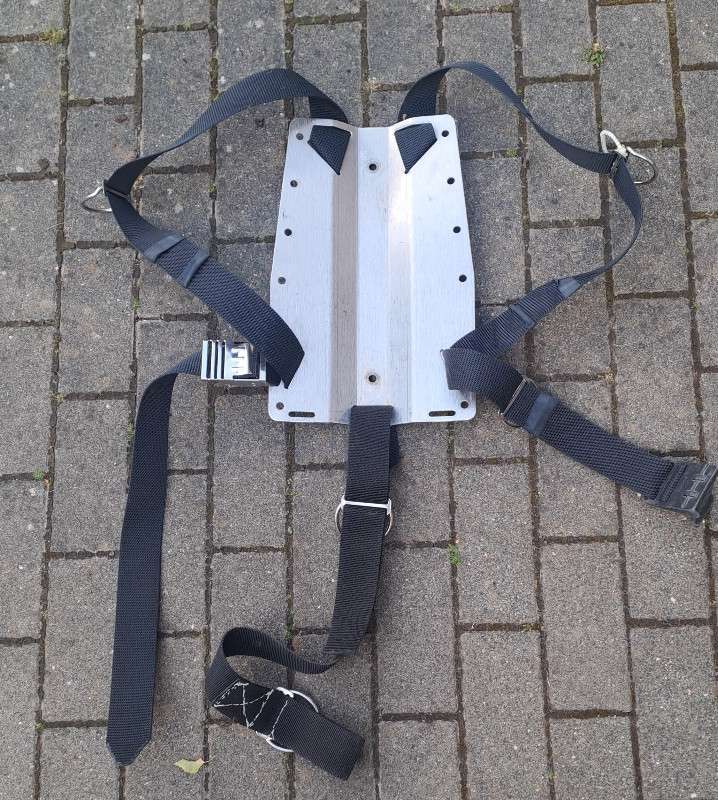 Dive Gear Stainless Steel Backplate with Harness