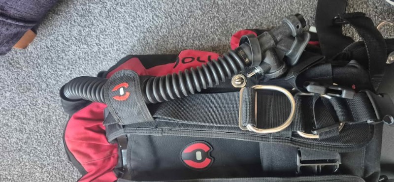 Tarierjacket Hollis scuba diving wing setup