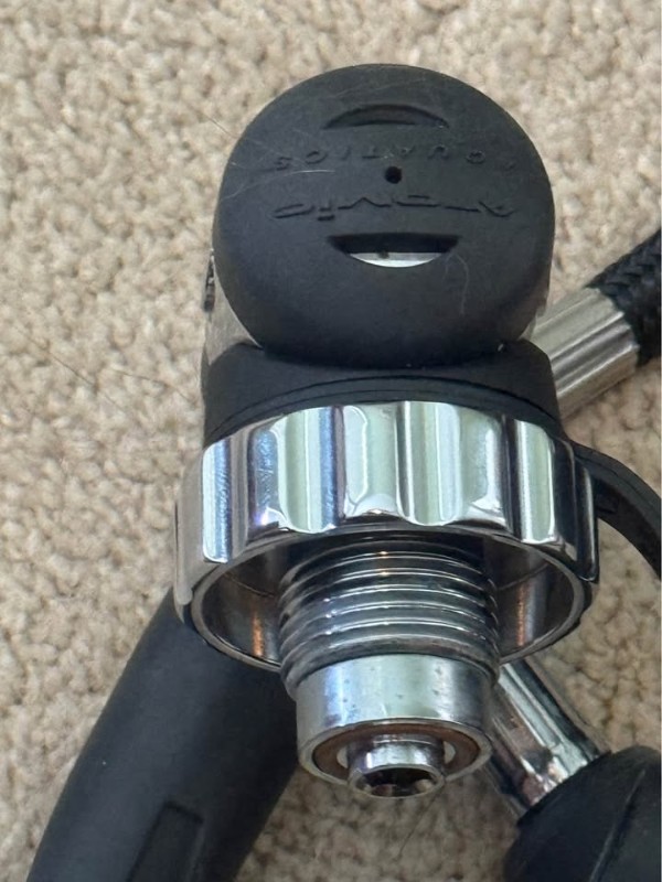 Reise Atomic B2 Z2 scuba regulator.