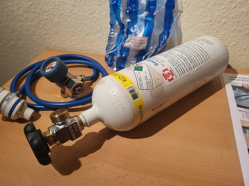 Verschiedenes Sauerstoff Notfallkoffer 2l Flasche Automat CF/DV und Masken