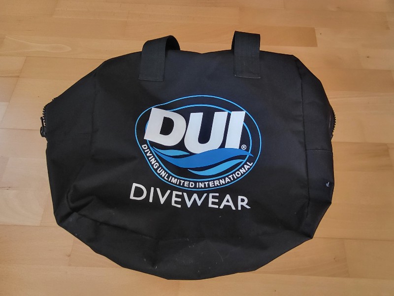 Dive Suit DUI XM 450, size XL