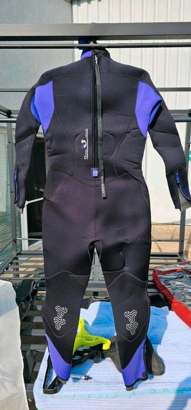 Dive Suit Aqua lung 5mm