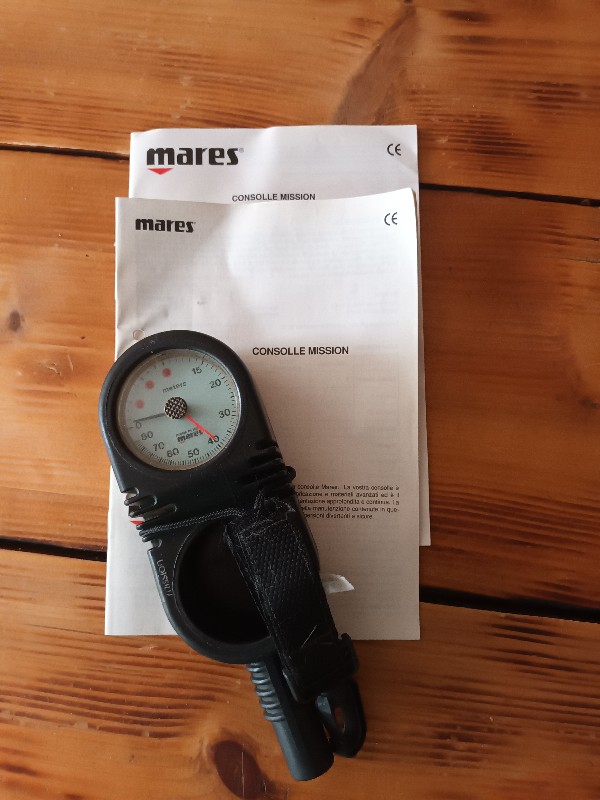 Atemregler Mares Konsole Mission  mit Tiefenmesser