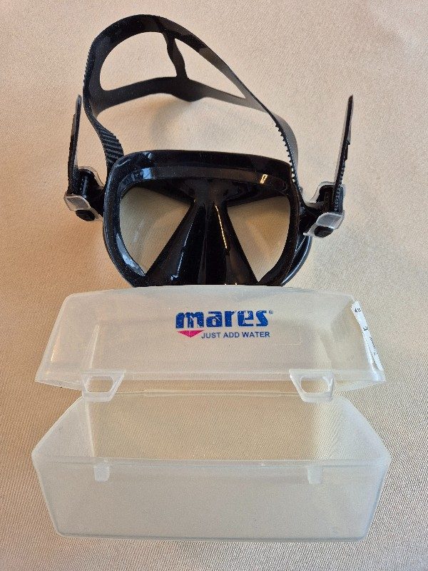Basic Equipment NEW Mares Demon Two-Glass Mask Tricomfort Silicone Black / Grey