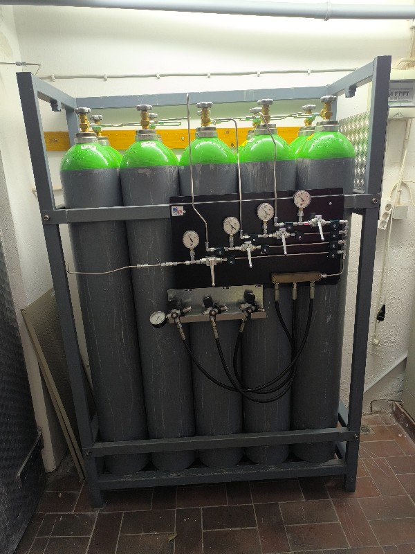 Tauchkompressor Kompressoranlage L&W 260E Compact + Puracon Stationary Pro + Speicherflaschen – guter Zustand, sofort einsatzbereit