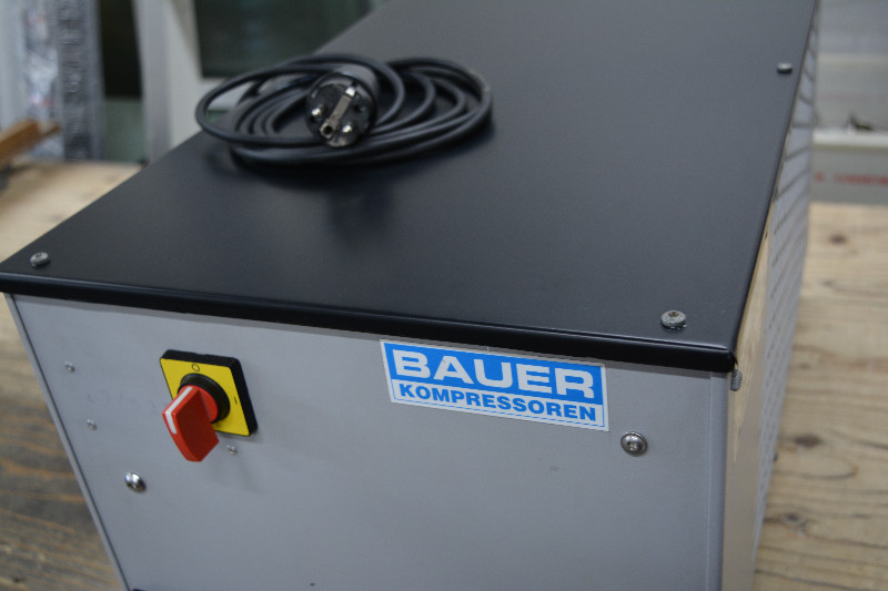 Dive Compressor Bauer Airkool V008