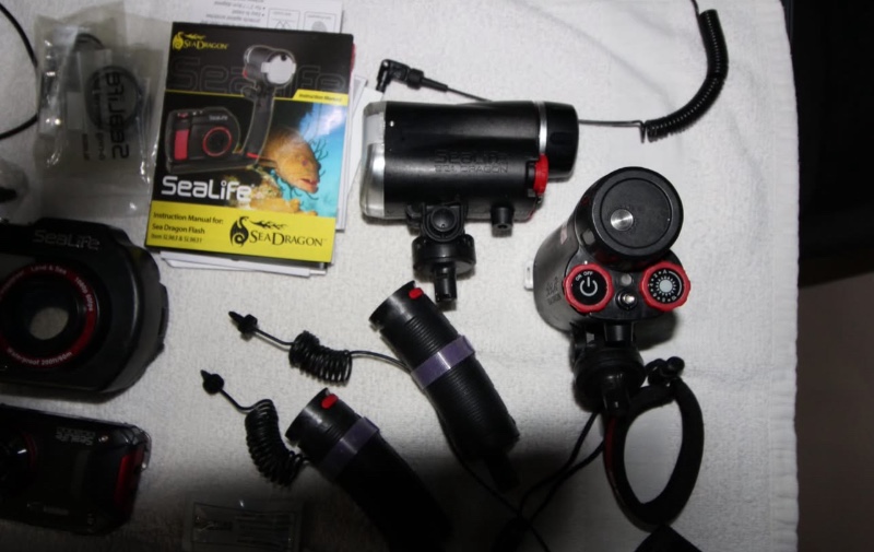 ABC SeaLife DC2000 Camera - complete package with extras
