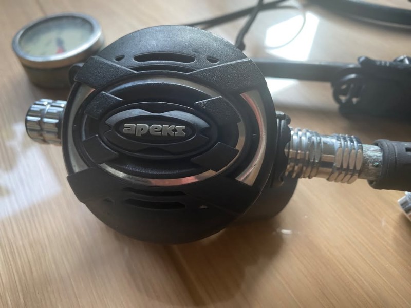 Basic Equipment Apex XTX200 Regulators Pair 2x 1st and 2x 2nd stages