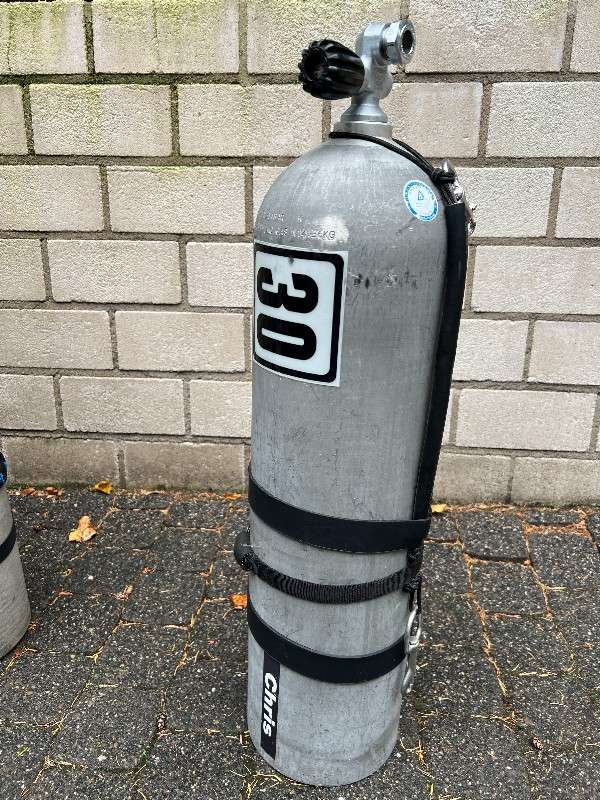 Tauchflasche/Blei 5x 11,1 l Stage-Flaschen einzeln abzugeben  VB250€ Stk. 