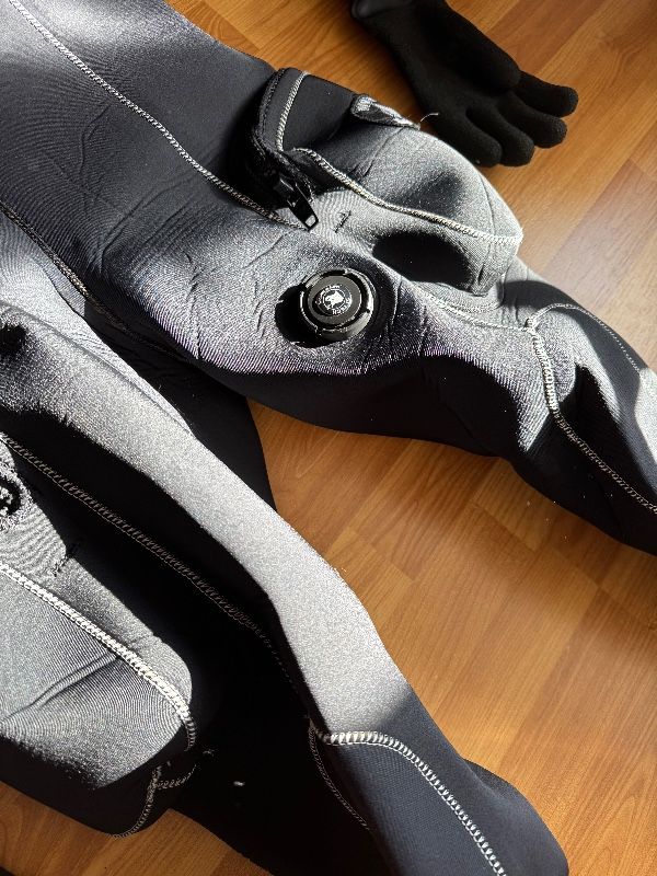 Tauchanzug Trockentauchanzug der Firma DiveSystem