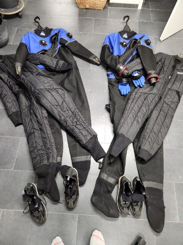 Dive Suit  Drysuits sizes 40 and 54 . Private, sale