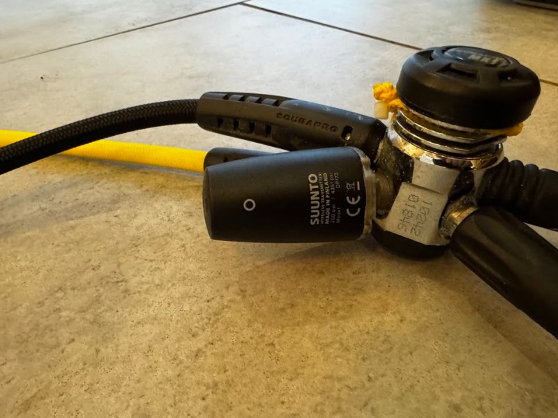 Reise ScubaPro MK17 with ScubaPro R395 Second stage and R285 Octopus PLUS EXTRAS