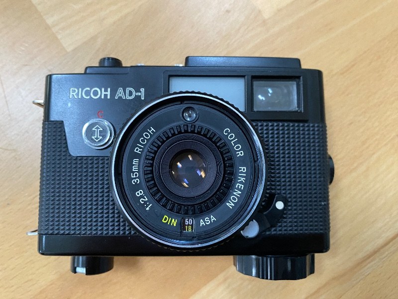 Foto/Video Ricoh AD-1 35mm/ f2.8 + Unterwassergehäuse Ricoh Marine AD