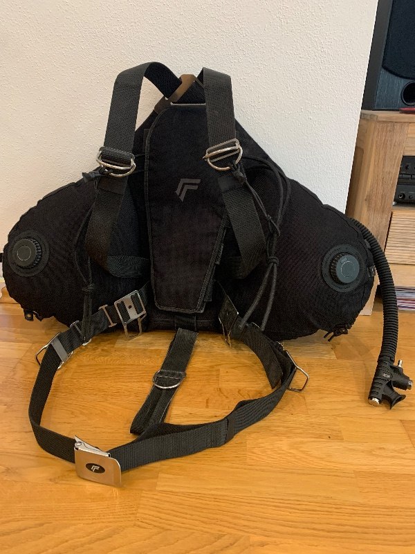 BCD/Vest Finnsub 