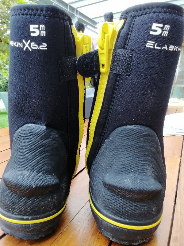 Dive Gear Diving boots BEUCHAT, size L as good as new! 29€ plus shipping costs