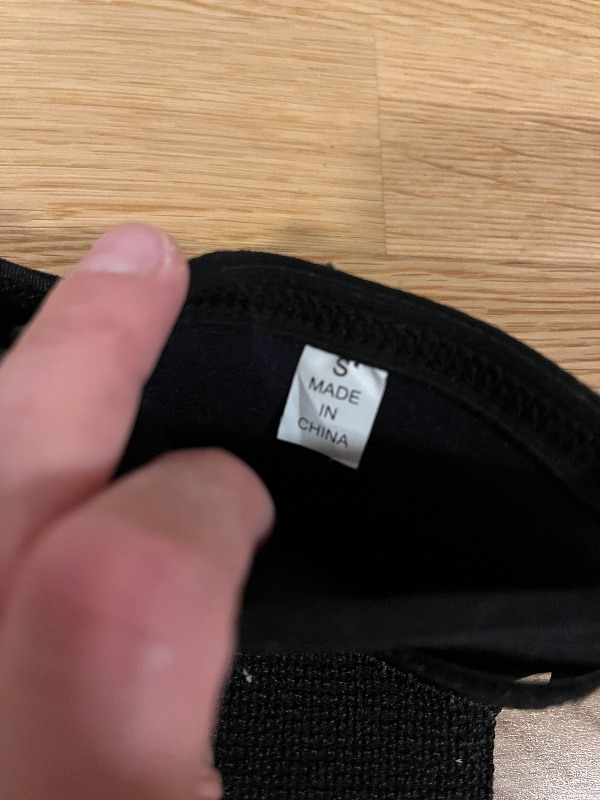 Tauchausrüstung 2 Paar Handschuhe S und M