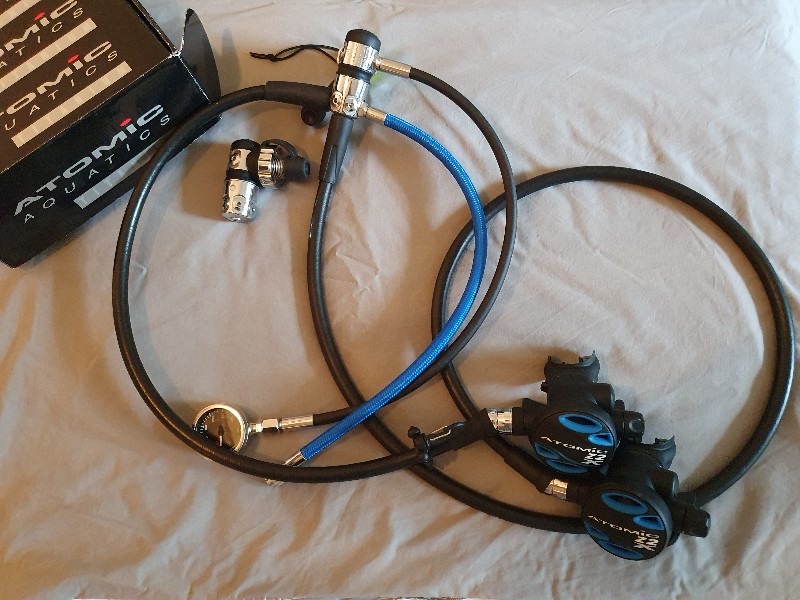 Atemregler kaltwassertaugliches Set Atomic Aquatics T2X