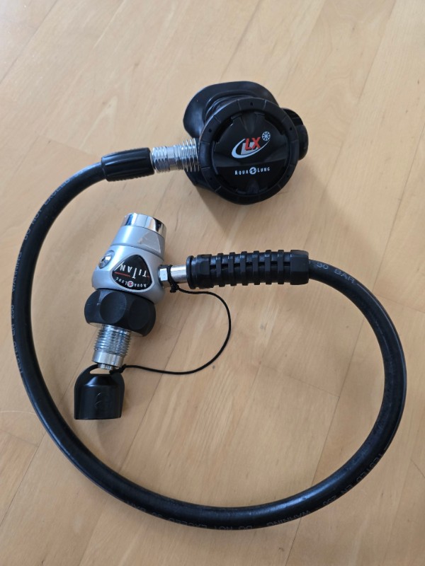 Atemregler Titan LX absolut neuwertiger Atemregler + 1. Stufe !!!