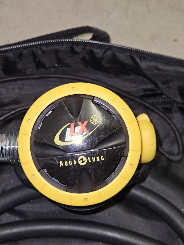 Atemregler APEKS XTX40 mit 1 Stufe DST DIR