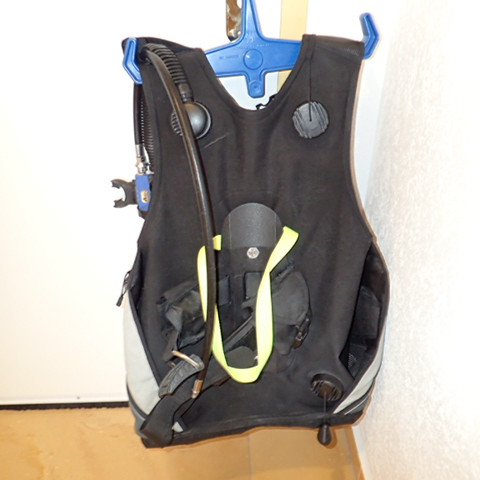 BCD/Vest SeaQuest Latidue XLT, lead-integrated with Apeks vest machine