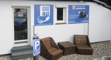 Tauchausbildung PADI Dive Center NICEDIVE4U Timmendorfer Strand bietet Dir alles rund ums Tauchen! Ausbildung gegen Mitarbeit Divemaster und Assistent Instructor