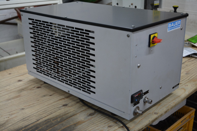 Dive Compressor Bauer Airkool V008