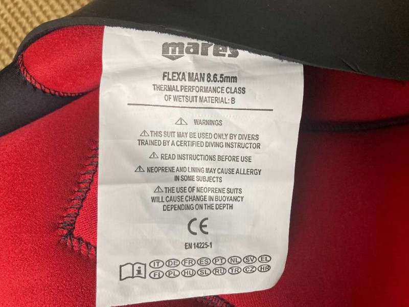 BCD/Vest MARES cold water ice water