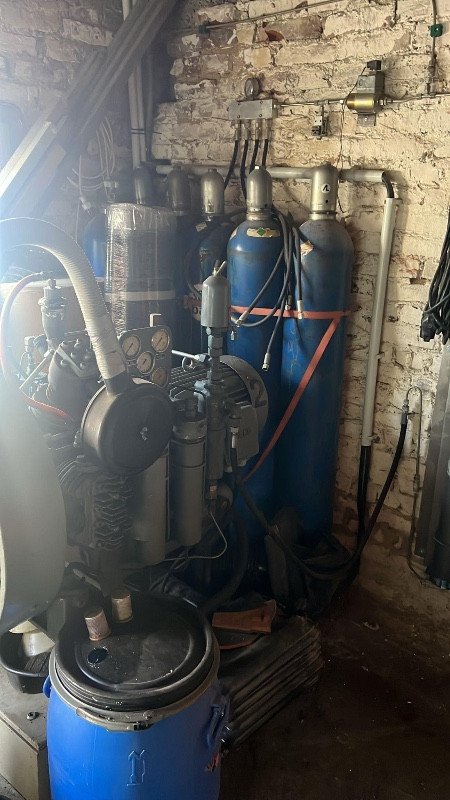 Dive Compressor Compressor with filling bar and TMX filling panels