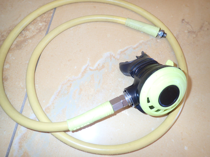 Regulator Apeks AT 20 Octopus with 150cm Tube