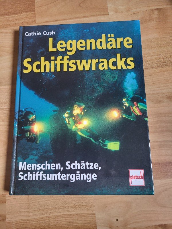 Literature Book Legendary Shipwrecks incl. Shipping