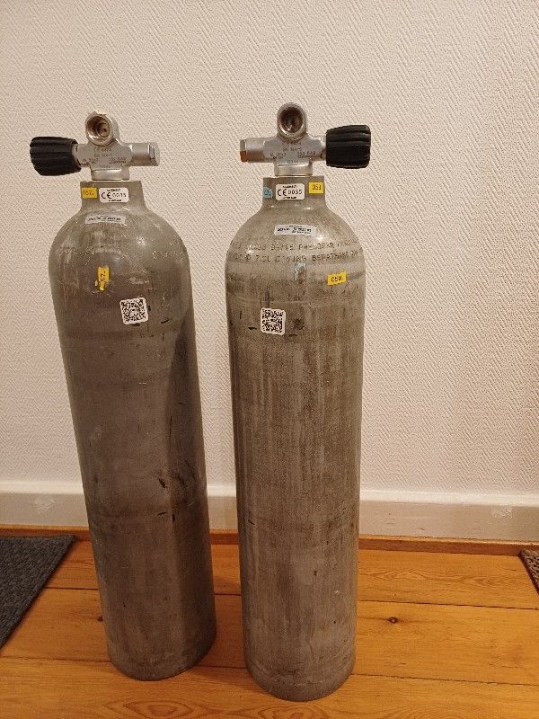 Tanks/Weight 7l aluminium bottles